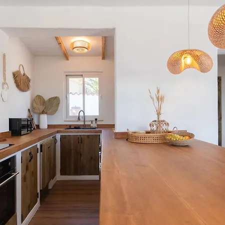 Casa Bonita Ibizan Style Holiday home *