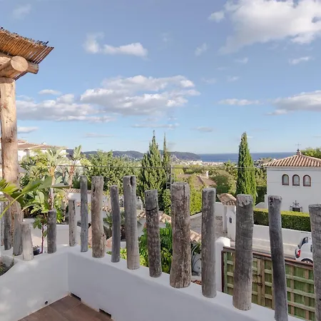 Casa Bonita Ibizan Style Holiday home *